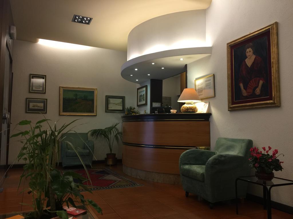 Hotel S.Antonio Padova Bagian luar foto